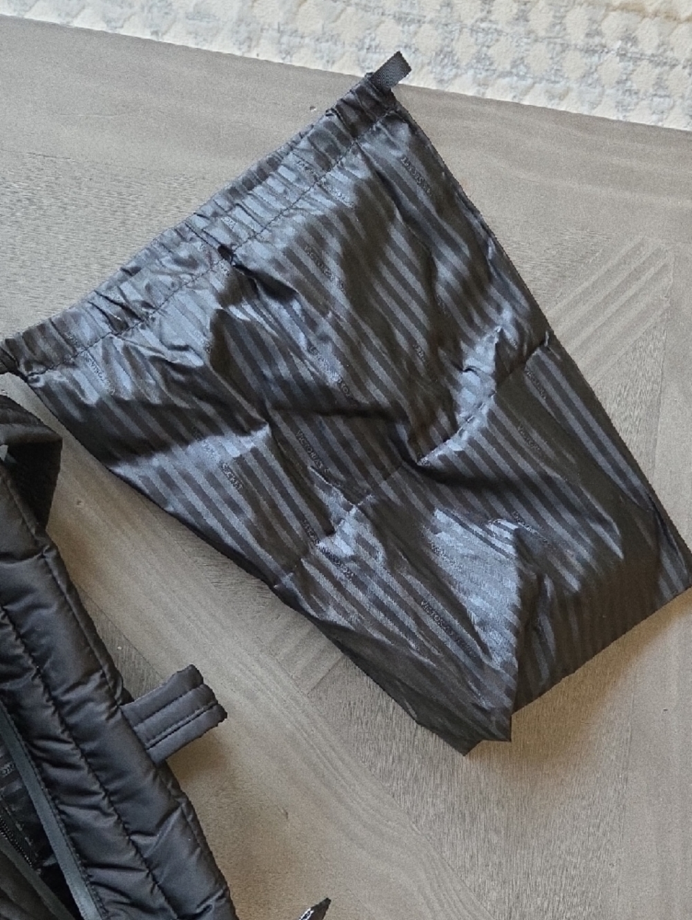 Victoria's Secret Black Quilted Tote with Front Zip Pocket. Never Used - Picture 5 of 8